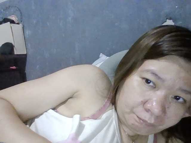 Shaylicious live cam on BongaCams