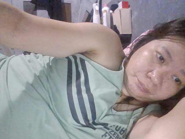 Shaylicious live cam on BongaCams