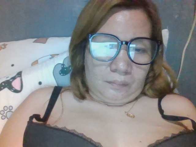 Shaylicious live cam on BongaCams