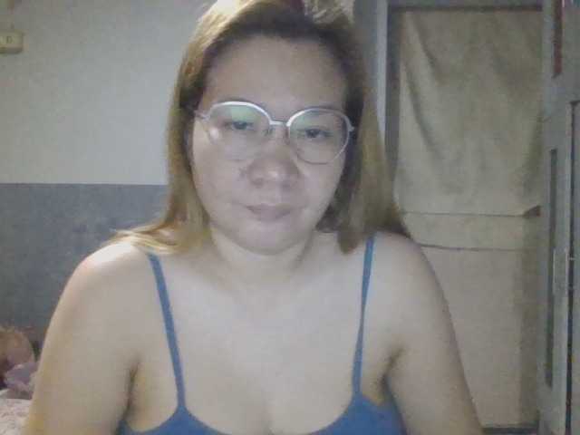 Shaylicious live cam on BongaCams