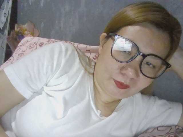 Shaylicious live cam on BongaCams