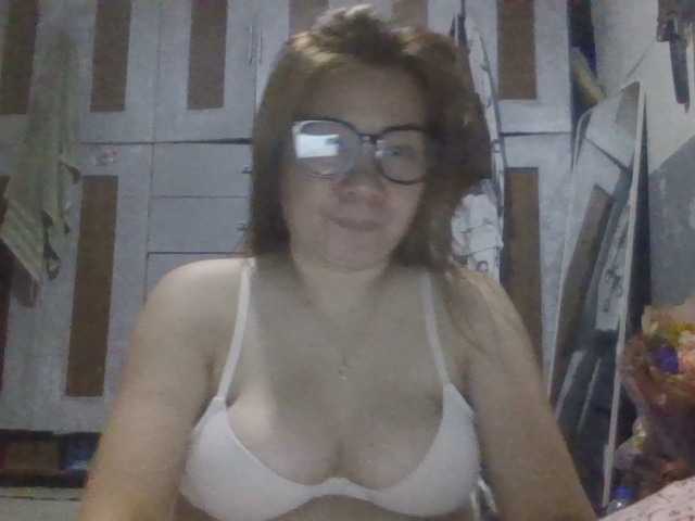 Shaylicious live cam on BongaCams