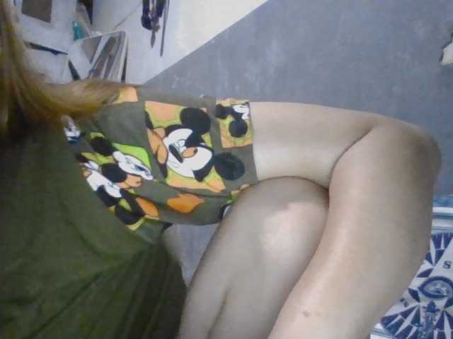 Shaylicious live cam on BongaCams