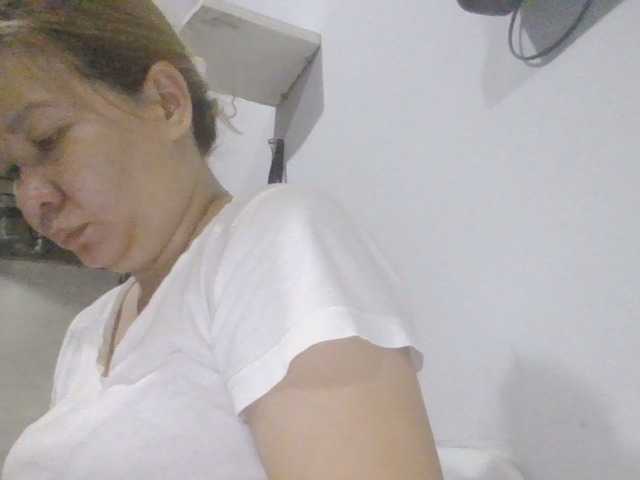 Shaylicious live cam on BongaCams