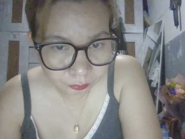 Shaylicious live cam on BongaCams