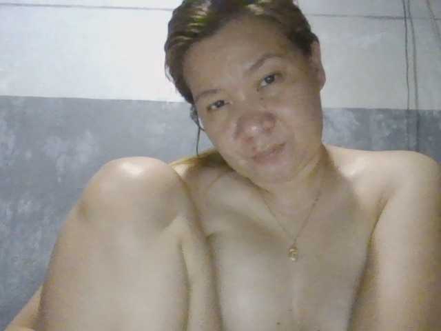 Shaylicious live cam on BongaCams