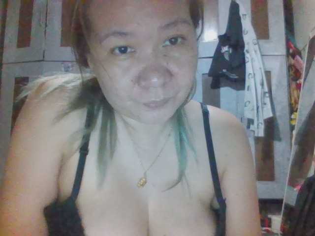 Shaylicious live cam on BongaCams