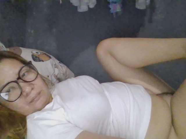 Shaylicious live cam on BongaCams