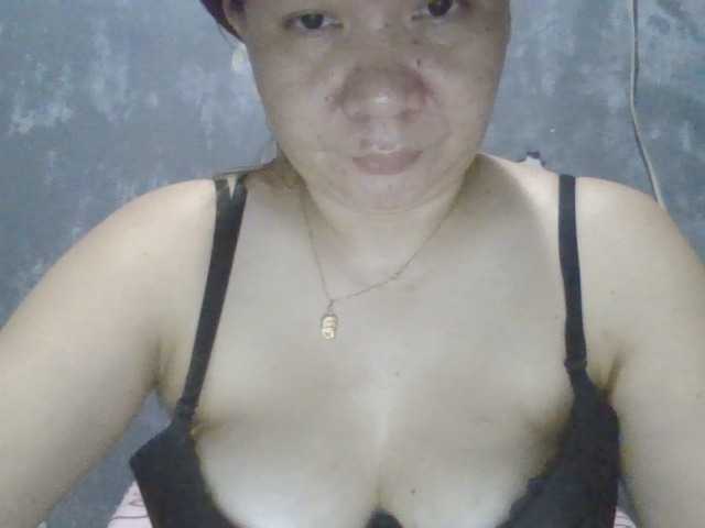 Shaylicious live cam on BongaCams
