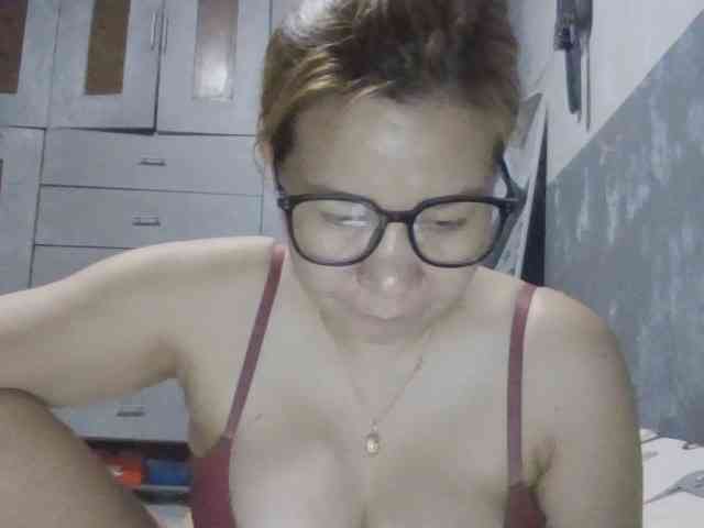 Shaylicious webcam