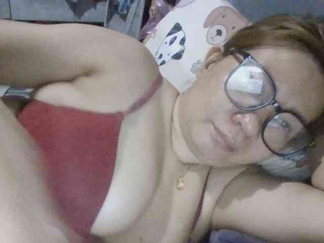 Shaylicious webcam