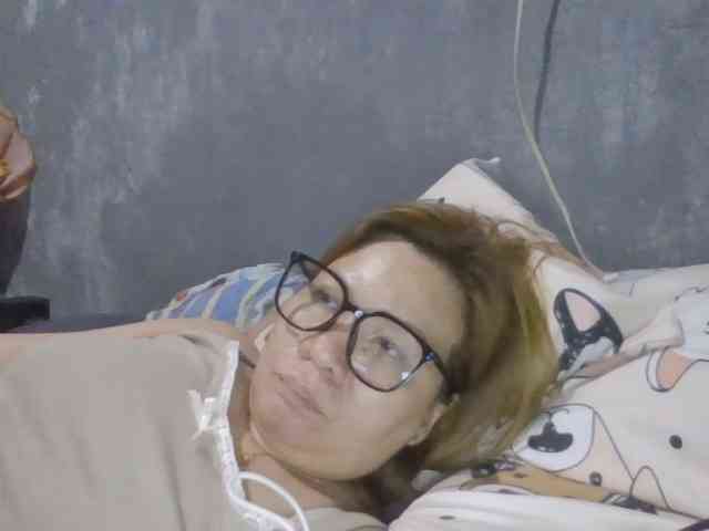 Shaylicious webcam