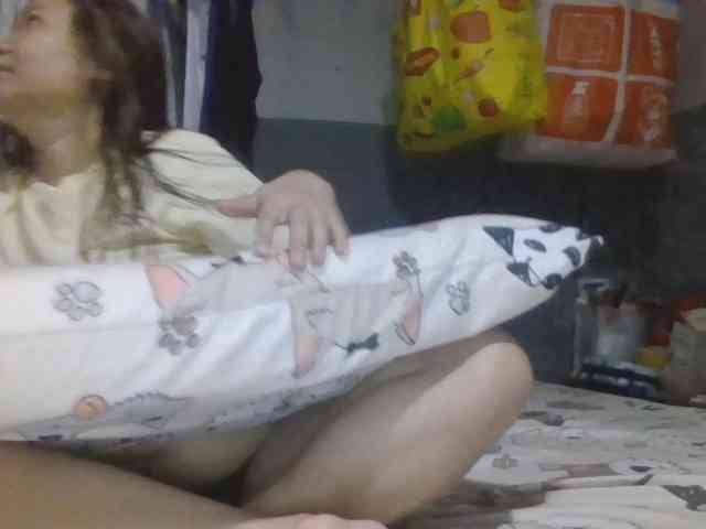 Shaylicious webcam