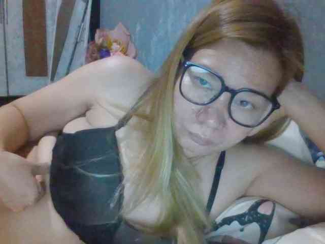 Shaylicious webcam