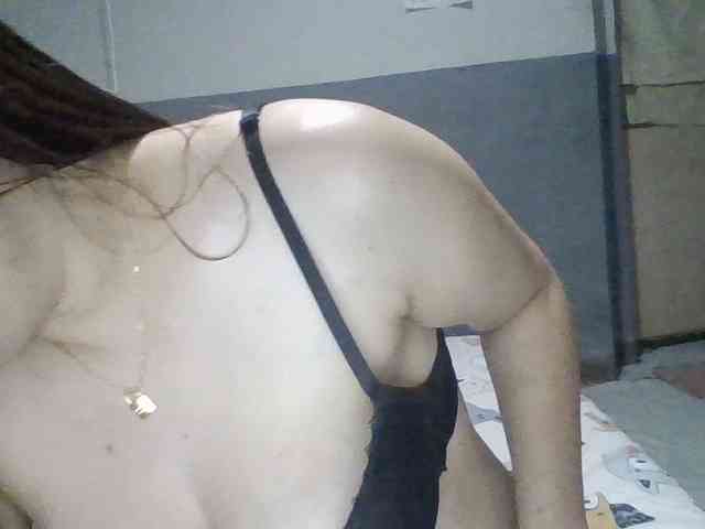 Shaylicious webcam