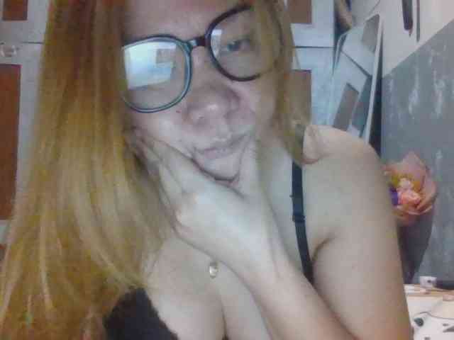 Shaylicious webcam