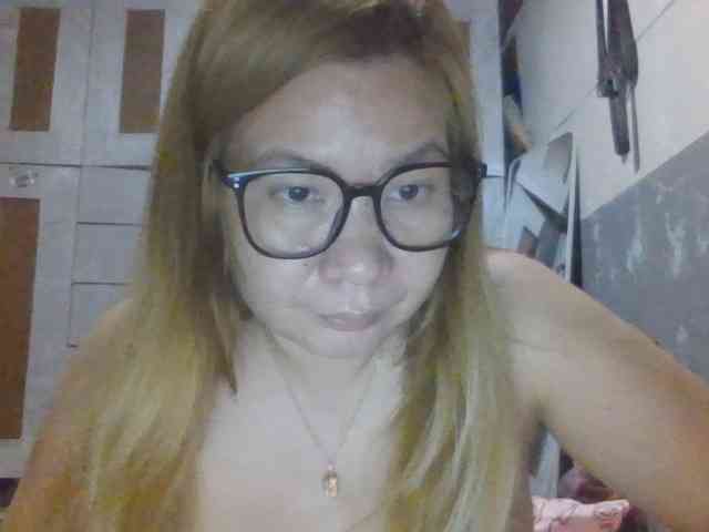 Shaylicious webcam