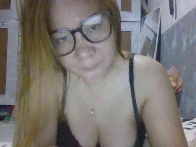 Shaylicious webcam