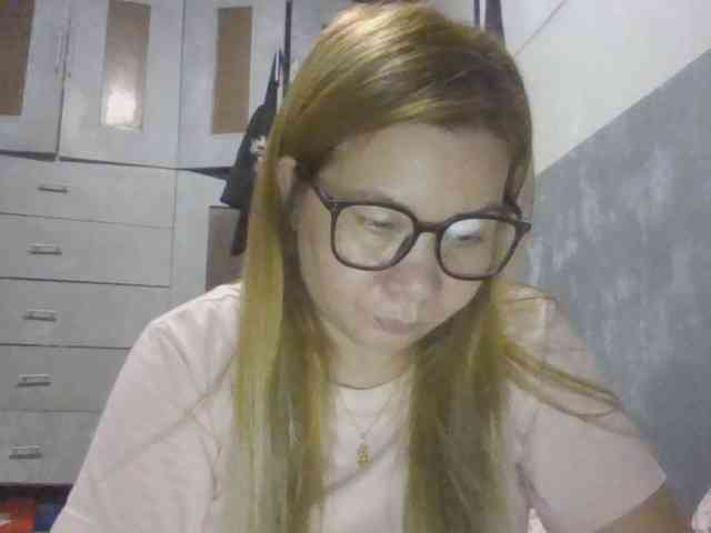 Shaylicious webcam