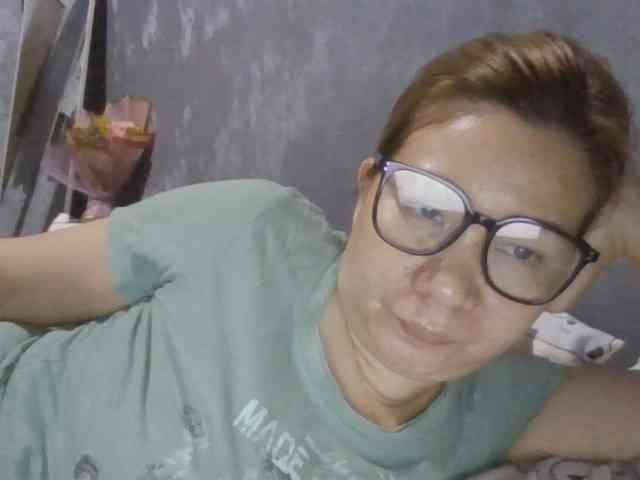 Shaylicious webcam