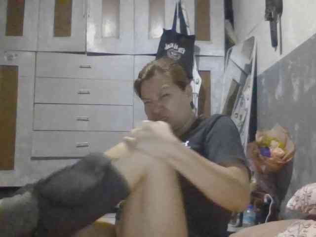 Shaylicious webcam
