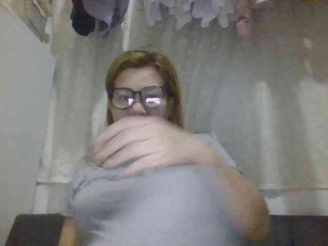 Shaylicious webcam