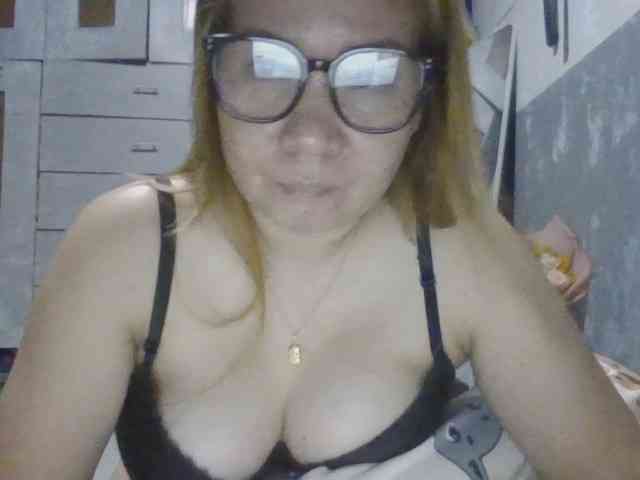 Shaylicious webcam