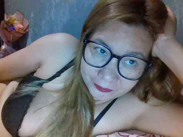 Shaylicious webcam