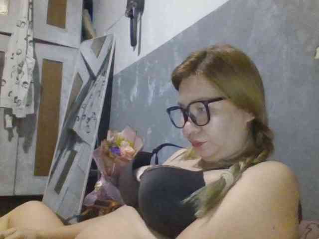 Shaylicious webcam