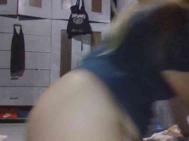 Shaylicious webcam