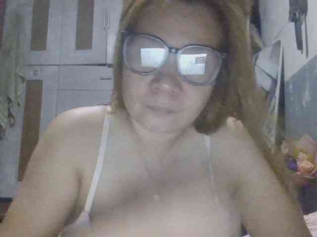 Shaylicious webcam