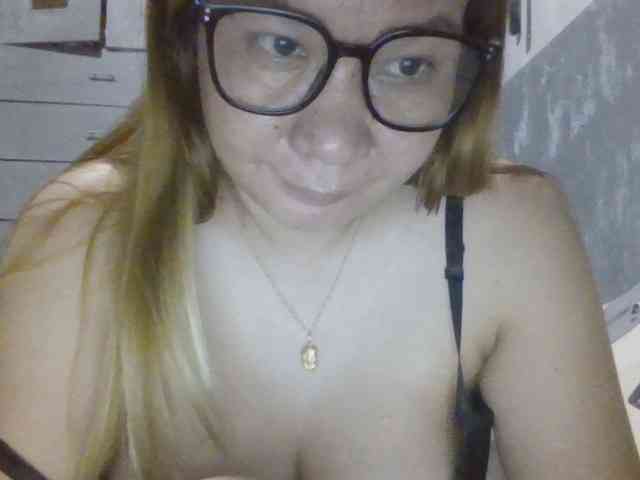 Shaylicious webcam