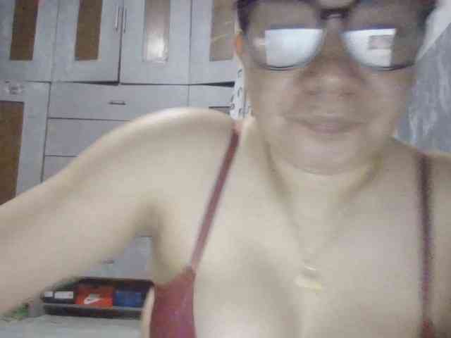 Shaylicious webcam