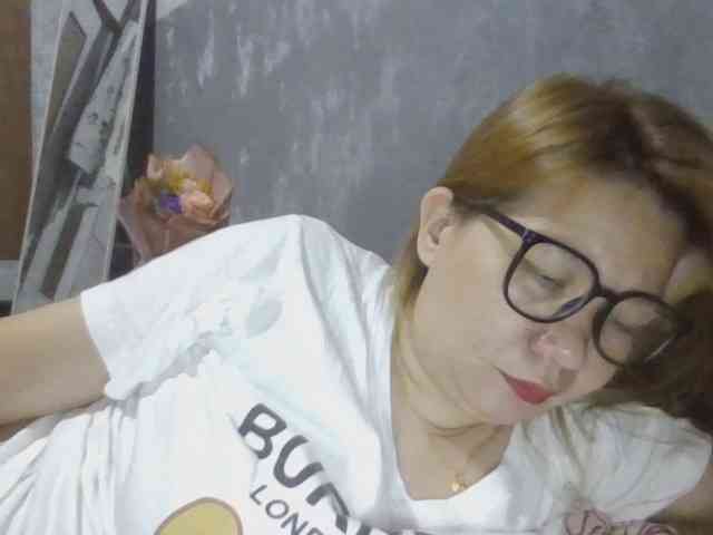 Shaylicious webcam