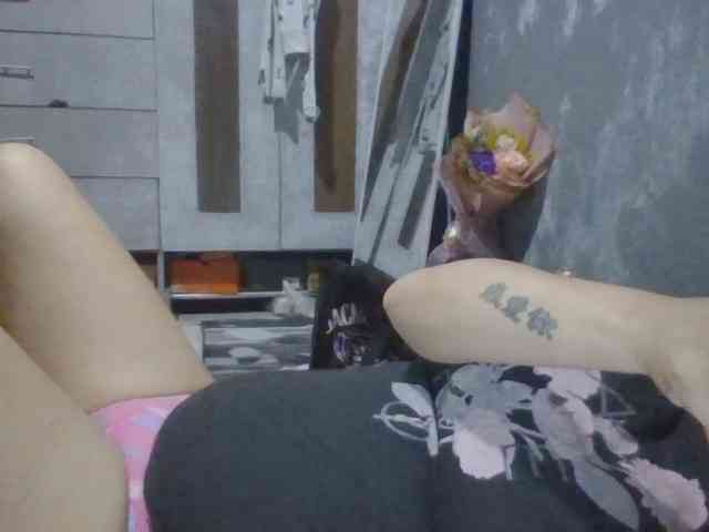 Shaylicious webcam