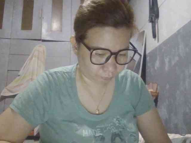 Shaylicious webcam