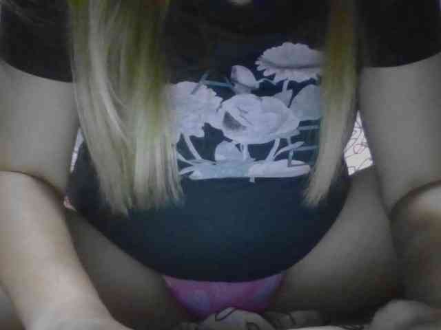 Shaylicious webcam