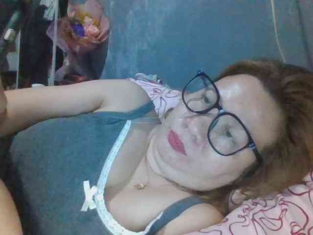 Shaylicious webcam