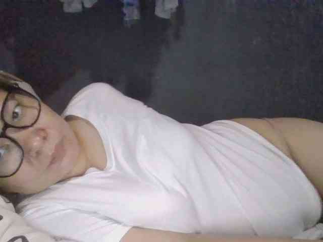Shaylicious webcam