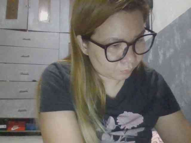 Shaylicious webcam