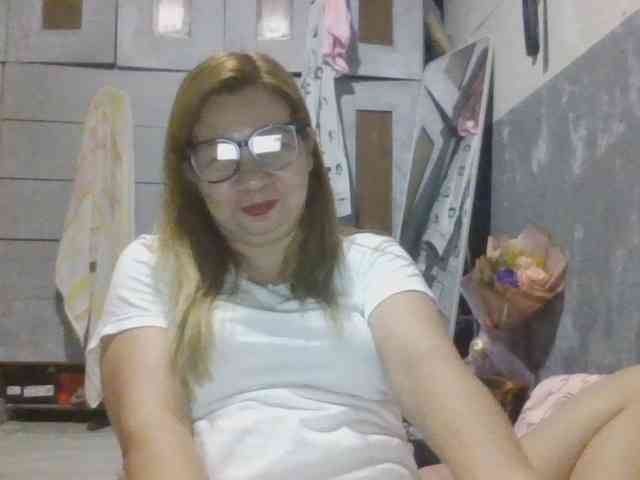 Shaylicious webcam