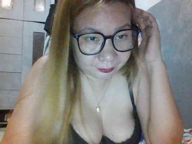 Shaylicious webcam