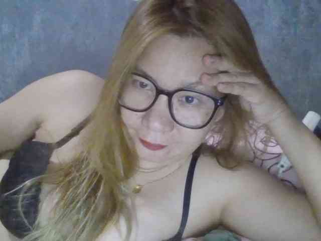 Shaylicious webcam