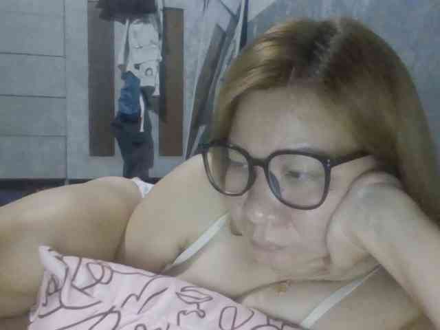 Shaylicious webcam