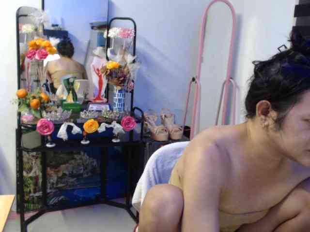 RedeemedDoll Sex Cam Show