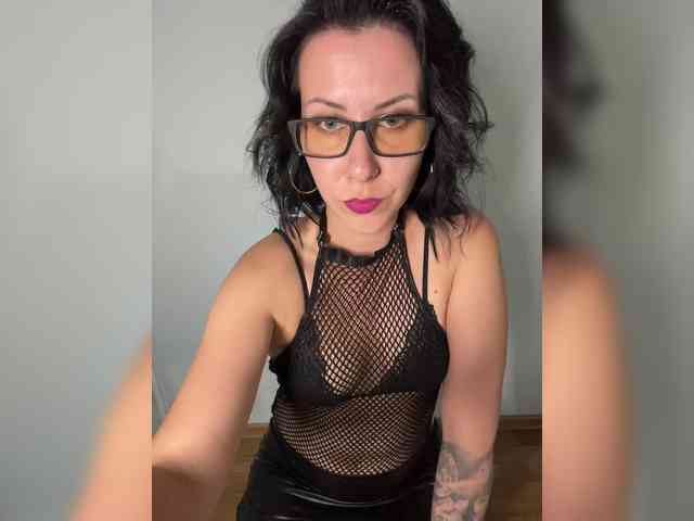 Blazing-Darkness webcam