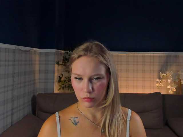 VanessaHarrs Nude Live Sex Shows