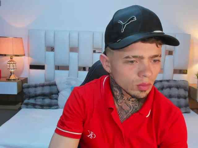 Zeusdamian21 Zeusdamian21