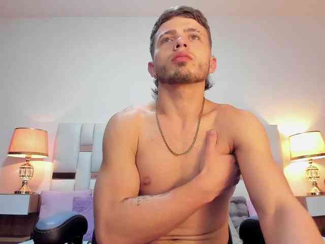 Zeusdamian21 Sex Cam Show