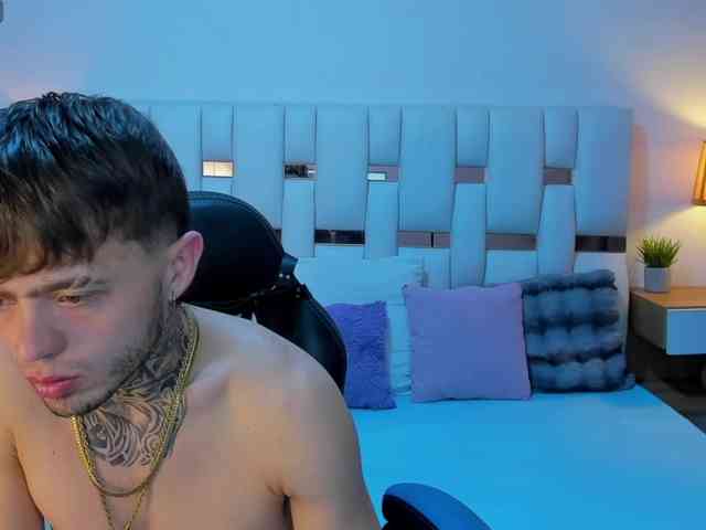 Zeusdamian21 Zeusdamian21